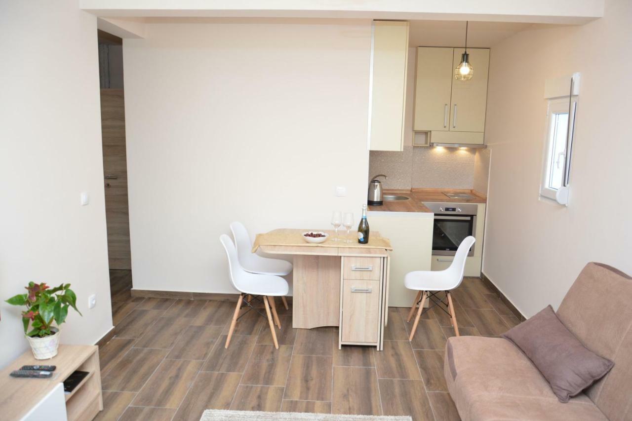 Apartment Petra Тиват Екстериор снимка